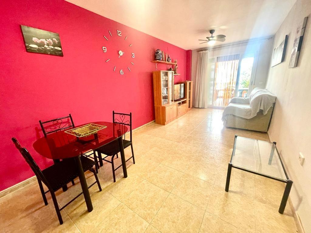 Апартаменты Apartamento Al Lado De La Playa Монкофар Экстерьер фото