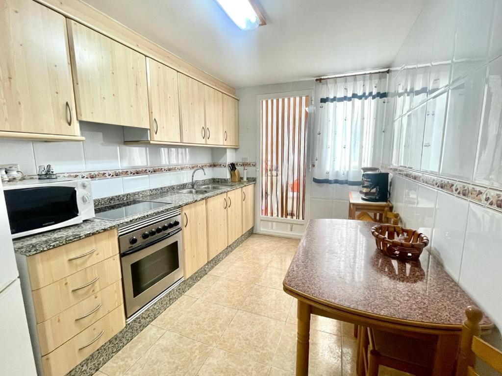 Апартаменты Apartamento Al Lado De La Playa Монкофар Экстерьер фото